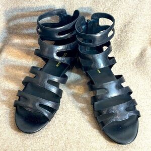 COLE HAAN NIKE Sz 9.5B Gladiator Stylish Black Strappy Sandals Flats Zipper Back